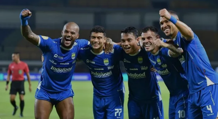 Daftar Pemain Persib yang Kontraknya Habis Tahun Ini