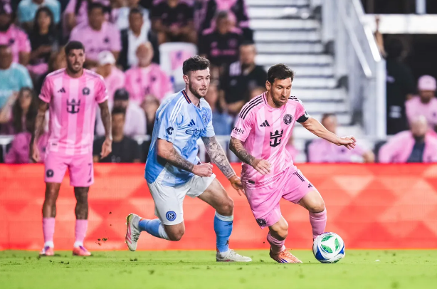 Inter Miami Menggila di Fort Lauderdale: Parade Lima Gol Antar Skuad Messi ke Final Piala MLS Pertama dalam Sejarah Klub