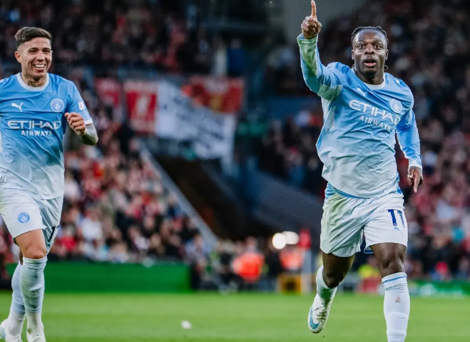 Manchester City Bungkam Liverpool 3-0 di Tengah Bayang-Bayang Skandal Finansial